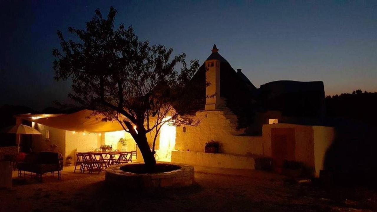 Borgo Trulli 1789 Bed & Breakfast ออสตูนี ภายนอก รูปภาพ